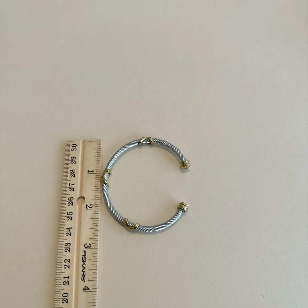 Twisted cable bangle N1079